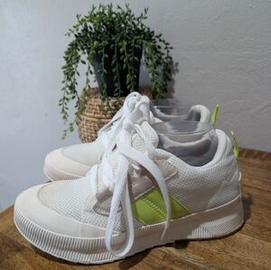 Sorel Out‎ N About Waterproof Low Top Sneaker Women's Size 8